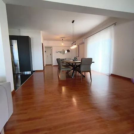 Daire Downtown Luxury