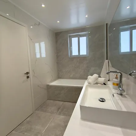 Downtown Luxury Daire