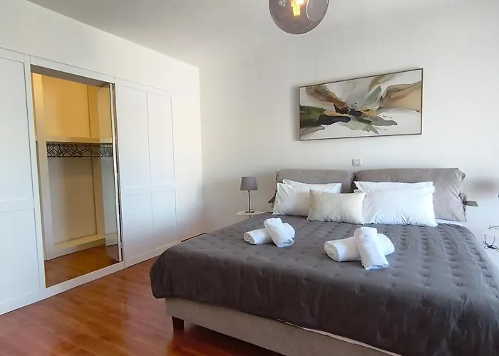 Apartamento Downtown Luxury Rhodes City